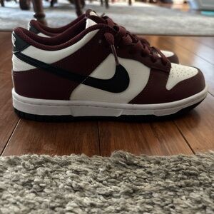 Nike Kids Sneakers - Maroon, Black, and White